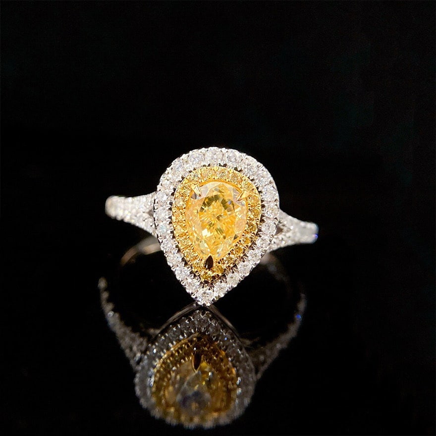 14k Gold 1.48 Ctw Natural Yellow Diamond & Diamond Ring: Ref:231062011 // gold content:14k gold // ring size:7. 25us // // main gemstone:yellow diamond // shape:pear // carat weight:1ct // color:yellow // treatment:natural // // adjacent gemstone 2 :
