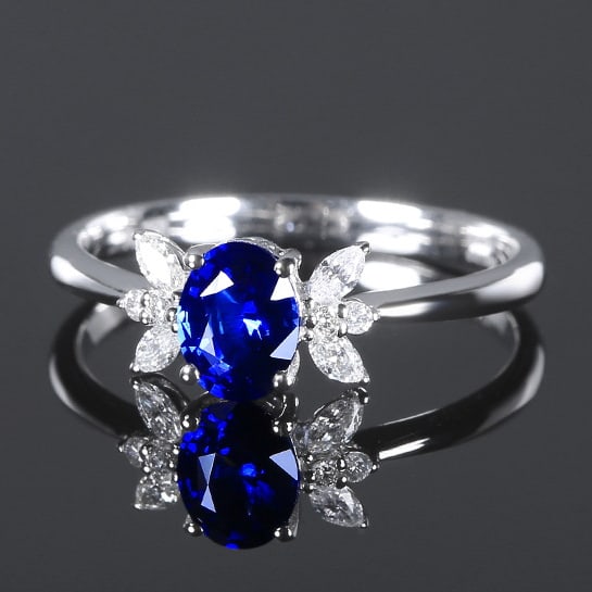 14k Gold 0.82 Ctw Natural Sapphire & Diamond Ring - 2