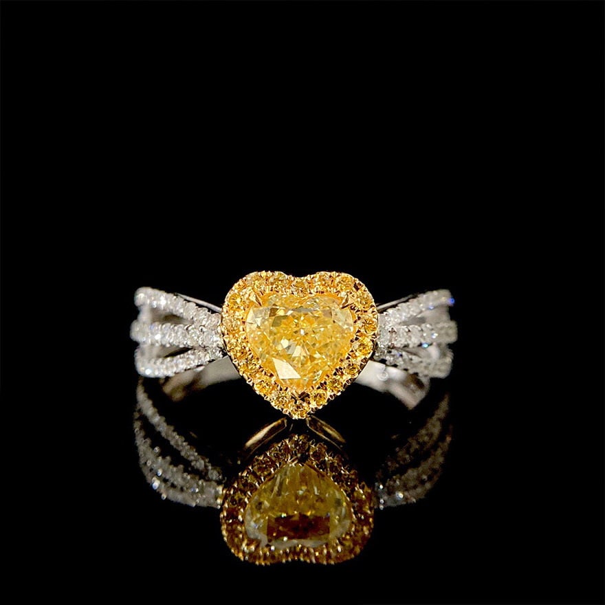 14k Gold 1.12 Ctw Natural Yellow Diamond & Diamond Ring: Ref:231062028 // gold content:14k gold // ring size:7. 25us // // main gemstone:yellow diamond // shape:heart // carat weight:0. 7ct // color:yellow // treatment:natural // // adjacent gemstone 2