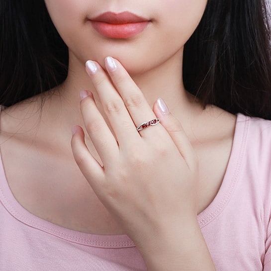 14k Gold 0.62 Ctw Natural Ruby & Diamond Ring - 5