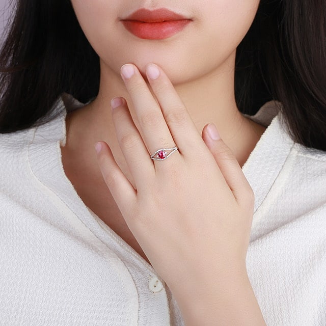 14k Gold 0.82 Ctw Natural Ruby & Diamond Ring - 4