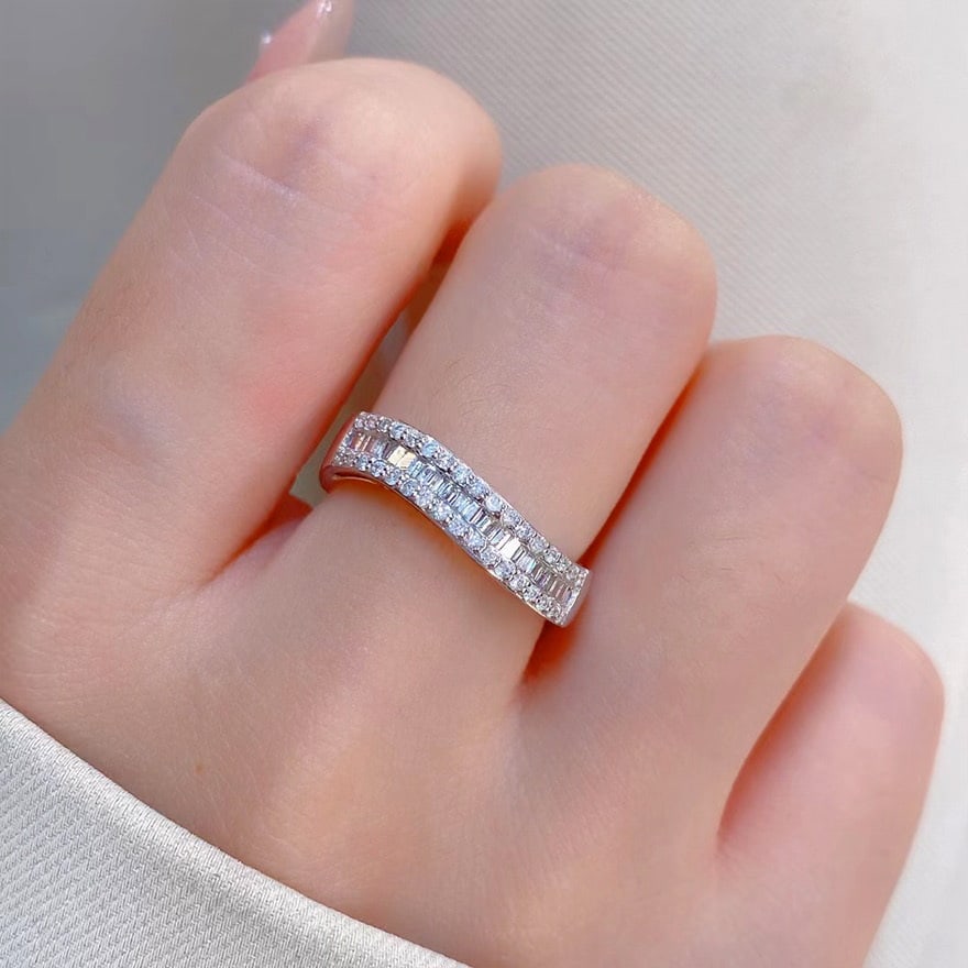 14k Gold 0.45 Ct Natural H Diamond Ring - 4