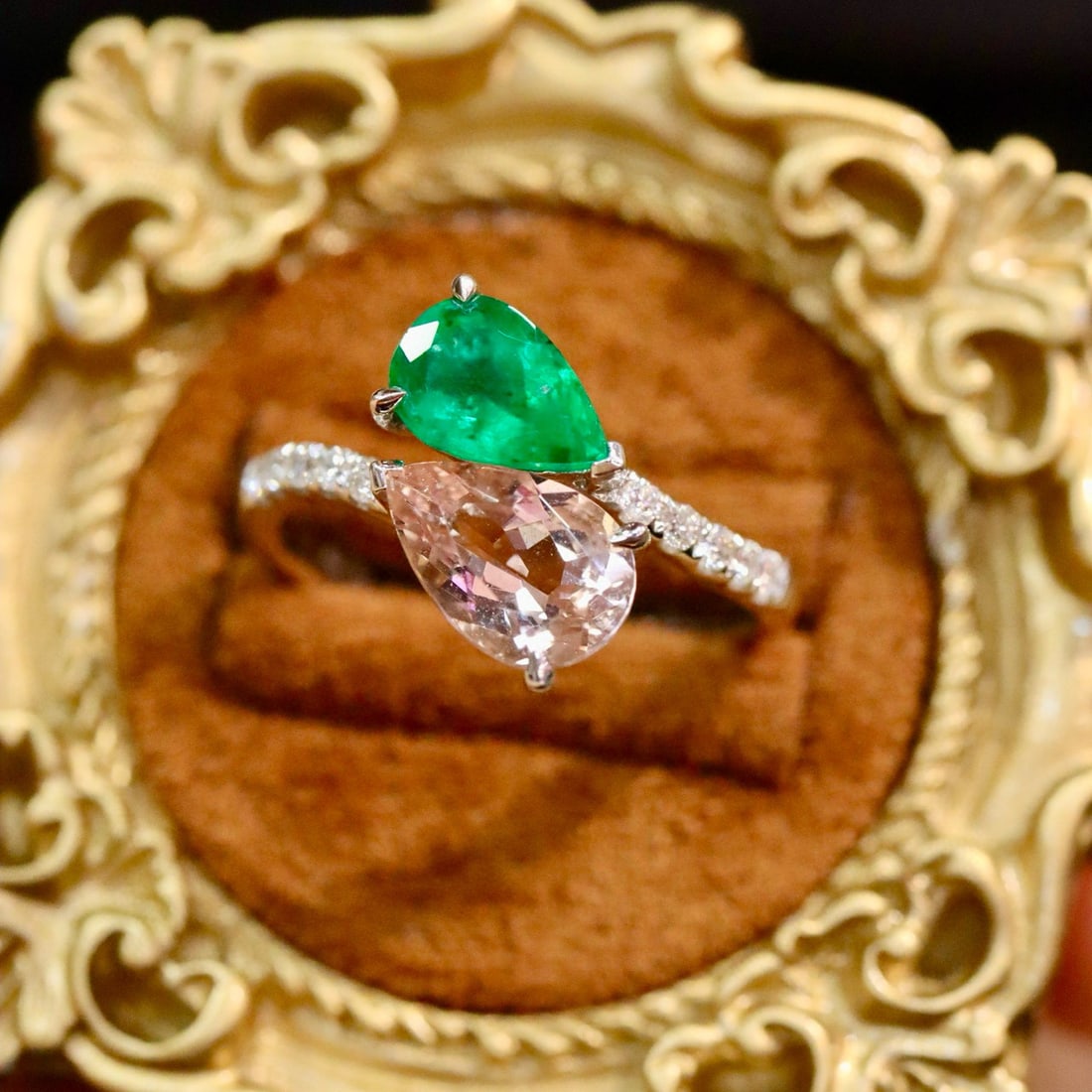 14k Gold 2.08 Ctw Natural Morganite & Emerald Ring: Ref:231062057 // gold content:14k gold // ring size:7. 25us // // main gemstone:morganite // shape:pear // carat weight:1. 29ct // color:pink // treatment:natural // // adjacent gemstone 2 :