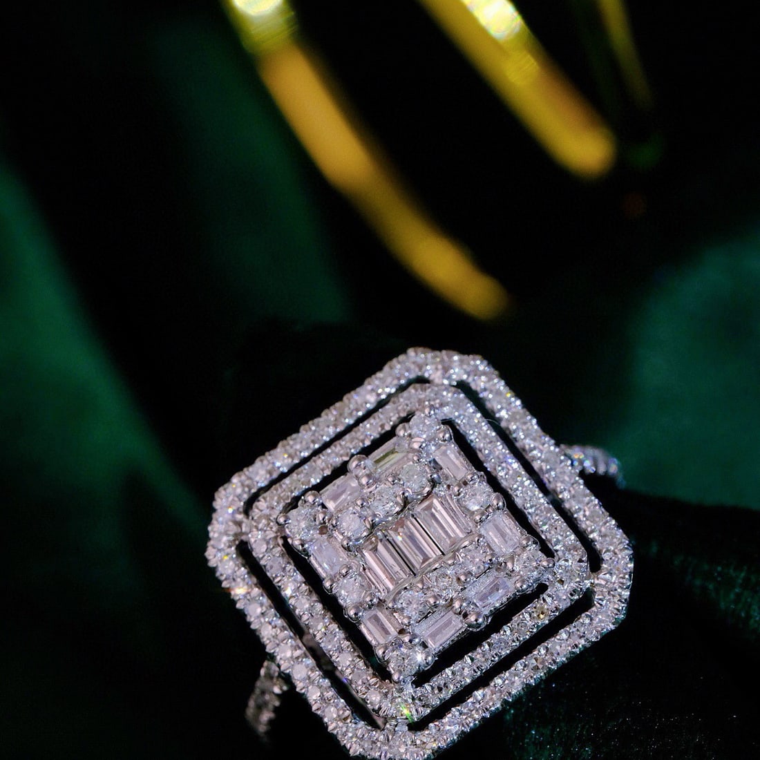 14k Gold 1 Ct Natural H Diamond Ring: Ref:231062064 // gold content:14k gold // ring size:7. 25us // // main gemstone:diamond // shape:multiply // carat weight:1ct // clarity grade:vs-si // color:h // treatment:natural // Condition: