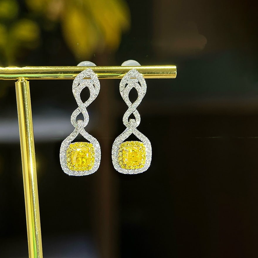 14k Gold 1.65 Ctw Natural Yellow Diamond & Diamond Earrings: Ref:231062065 // gold content:14k gold // main gemstone:yellow diamond // shape:cushion // carat weight:1ct // color:yellow // treatment:natural // // adjacent gemstone 2 : diamond // shape:round