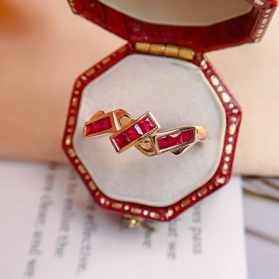 14k Gold 0.80 Ct Natural Ruby Ring - 4