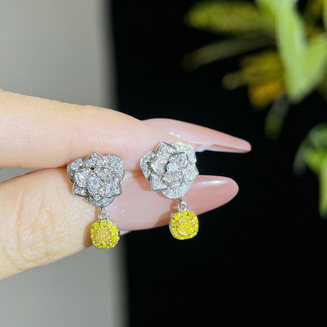 14k Gold 0.76 Ctw Natural Yellow Diamond & Diamond Earrings - 2