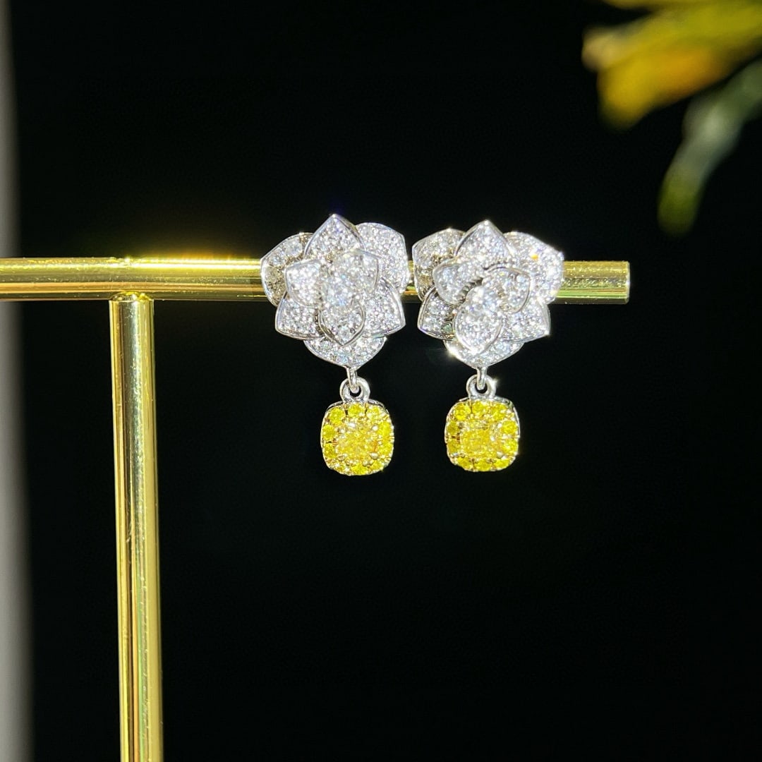 14k Gold 0.76 Ctw Natural Yellow Diamond & Diamond Earrings - 4