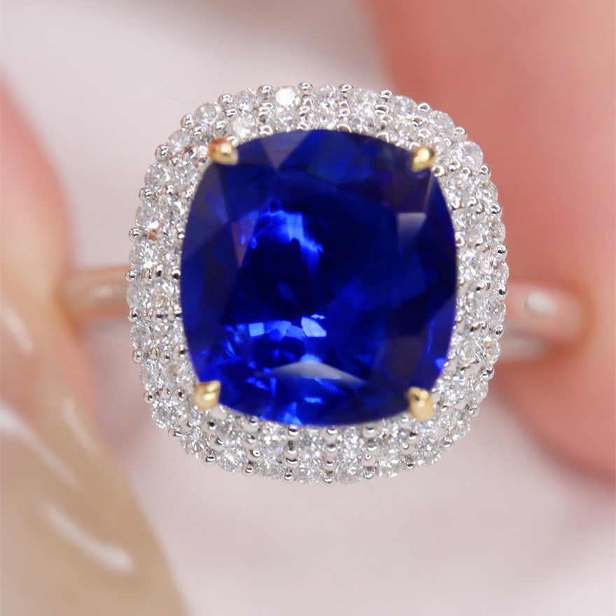 14k Gold 2.28 Ctw Natural Sapphire & Diamond Ring: Ref:231062100 // gold content:14k gold // ring size:7. 25us // // main gemstone:sapphire // shape:cushion // carat weight:2. 0ct // color:royal blue // treatment:natural // // adjacent gemstone 2