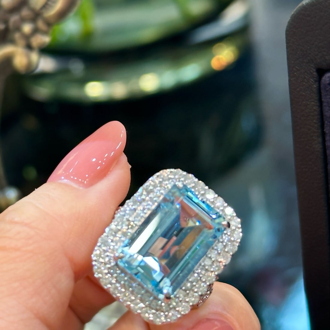 14k Gold 11.71 Ctw Natural Aquamarine & Diamond Ring - 6