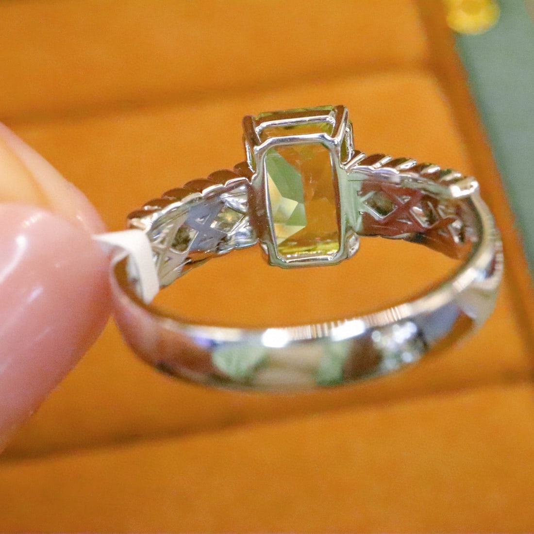 14k Gold 2.87 Ctw Natural Chrysoberyl & Diamond Ring - 4