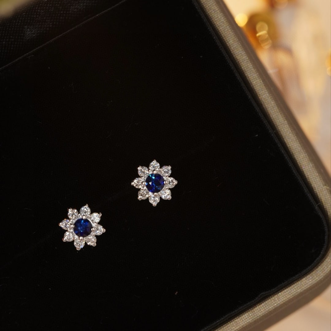 14k Gold 0.56 Ctw Natural Sapphire & Diamond Earrings: Ref:231062135 // gold content:14k gold // main gemstone:sapphire // shape:round // carat weight:0. 28ct // color:royal blue // treatment:natural // cut grade:g // // adjacent gemstone 2 : diamond
