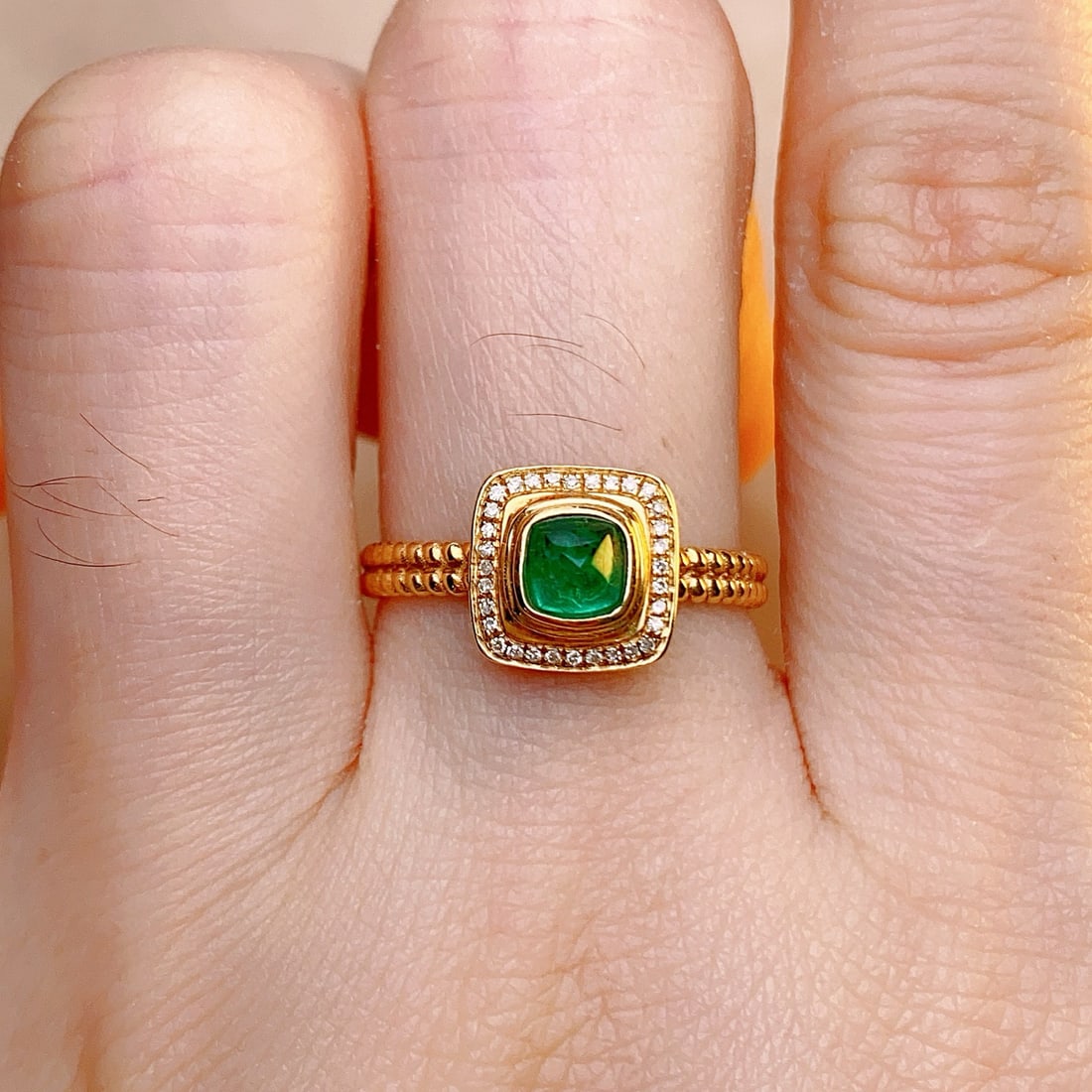 14k Gold 0.60 Ct Vivid Green Natural Emerald & Diamond Ring - 6