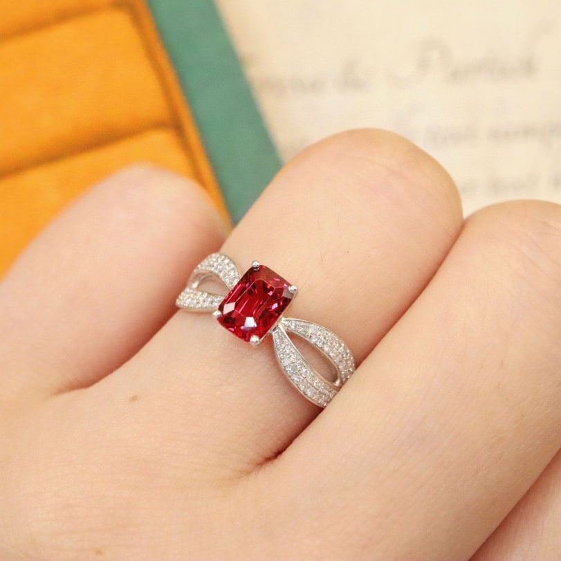 14k Gold 1.32 Ctw Natural Spinel & Diamond Ring - 5