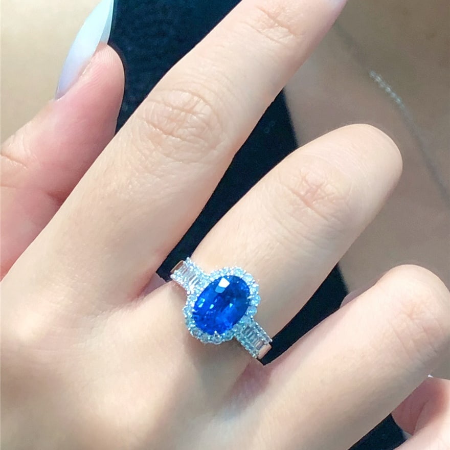 14k Gold 3.41 Ctw Natural Sapphire & Diamond Ring - 2