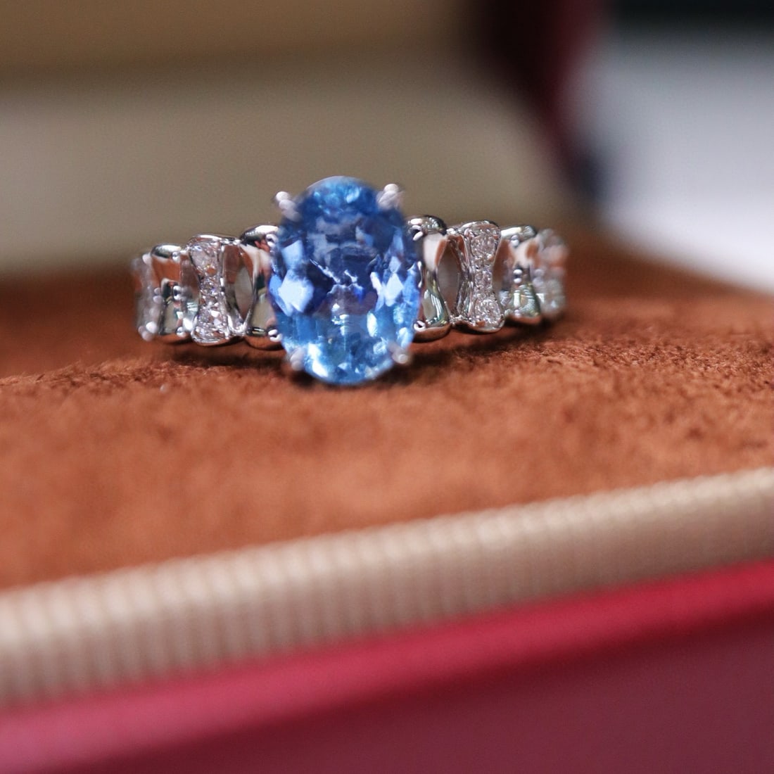 14k Gold 1.20 Ctw Natural Aquamarine & Diamond Ring - 3