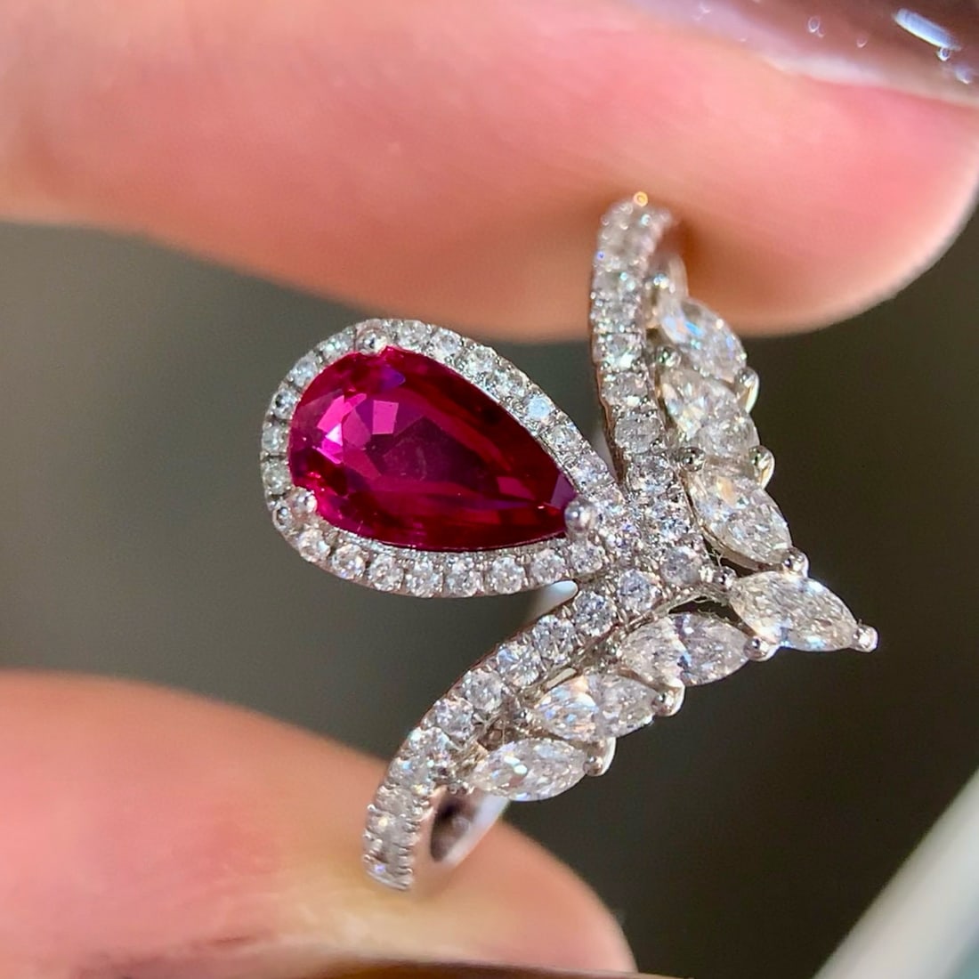 14k Gold 1.22 Ctw Natural Ruby & Diamond Ring - 2