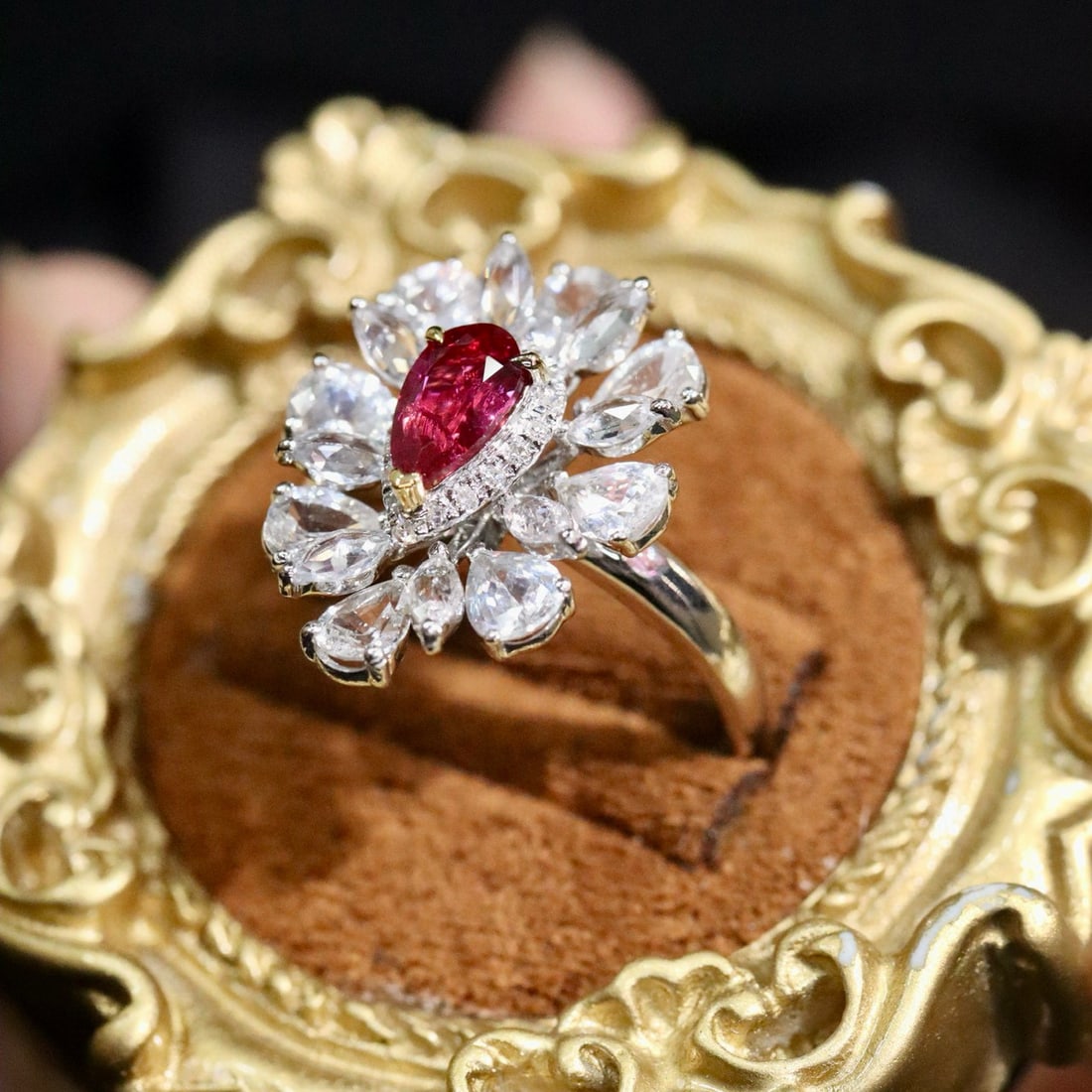 14k Gold 0.65 Ctw Natural Ruby & Diamond Ring - 3