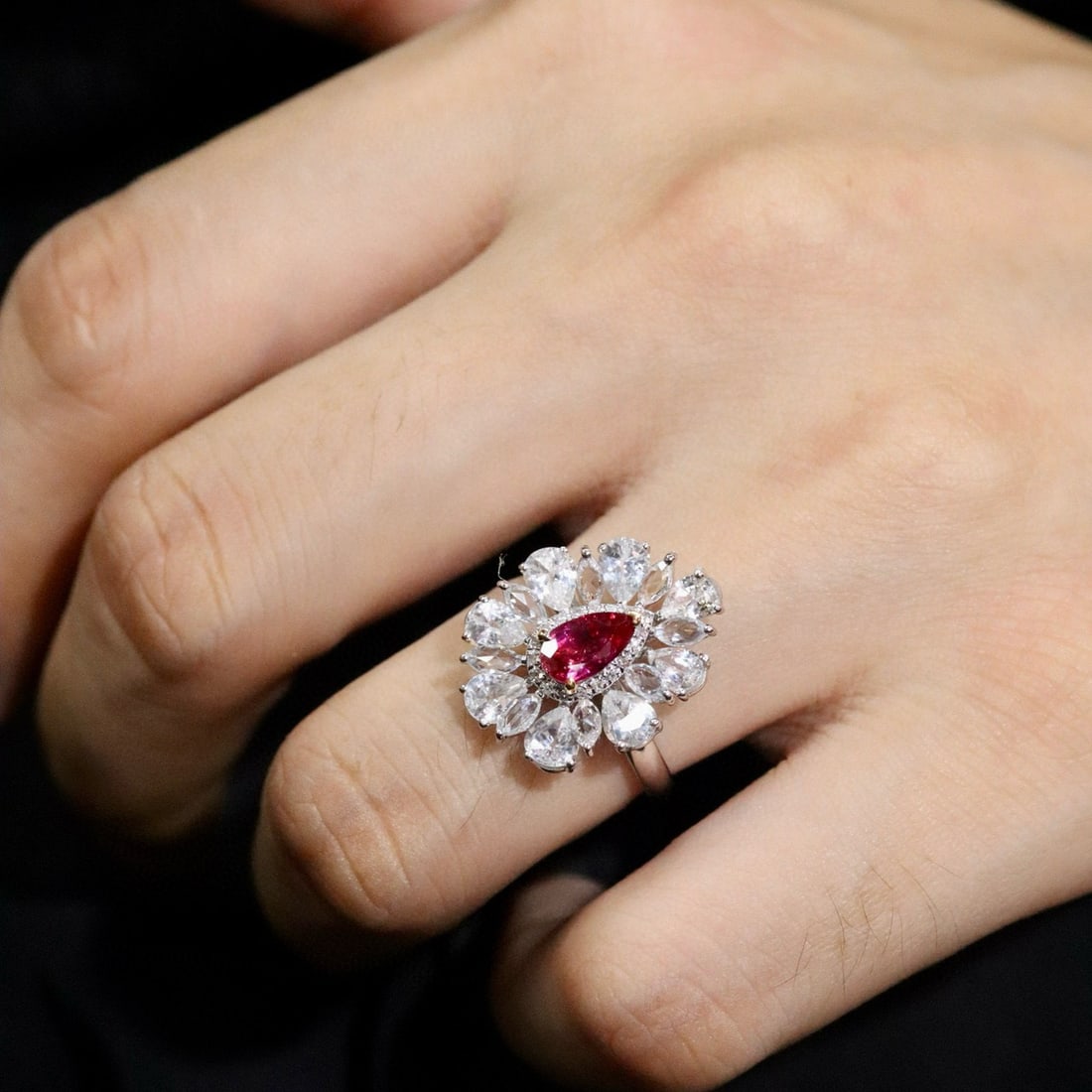 14k Gold 0.65 Ctw Natural Ruby & Diamond Ring - 6