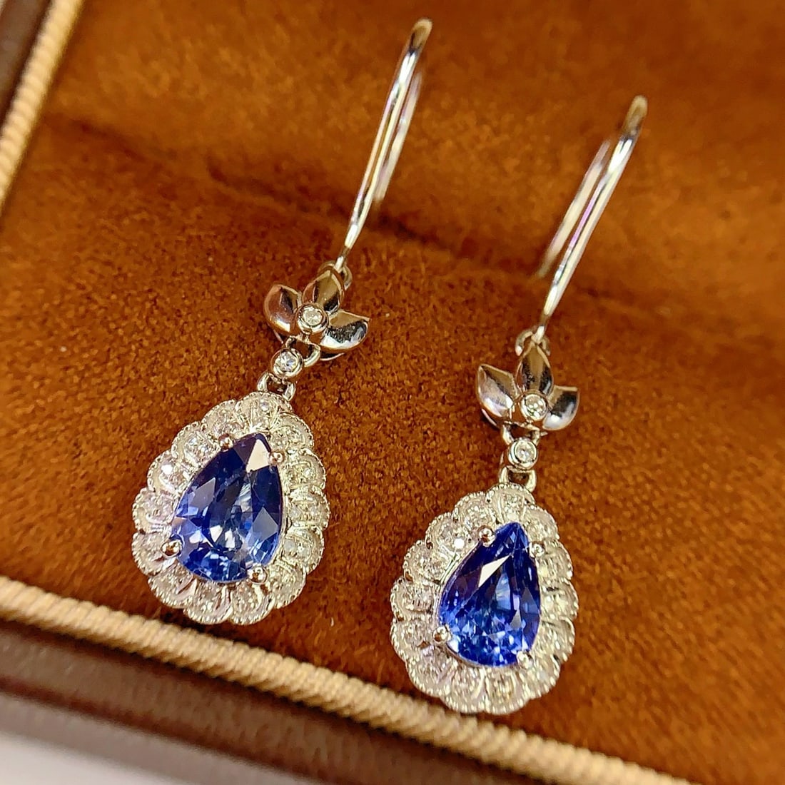 14k Gold 2.4 Ct Natural Sapphire & Diamond Earrings - 4