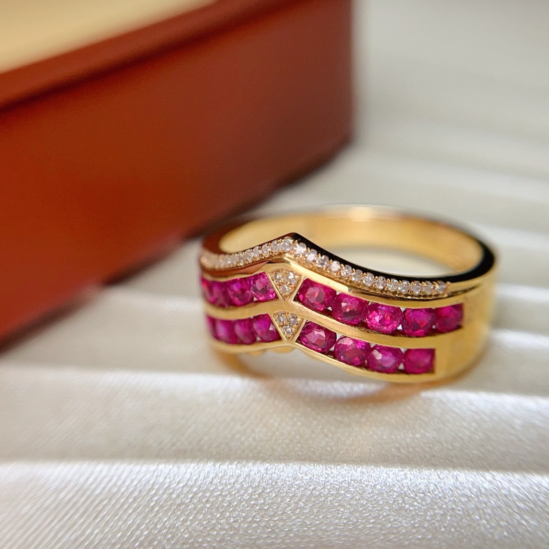 14k Gold 1.80 Ct Natural Ruby & Diamond Ring - 3