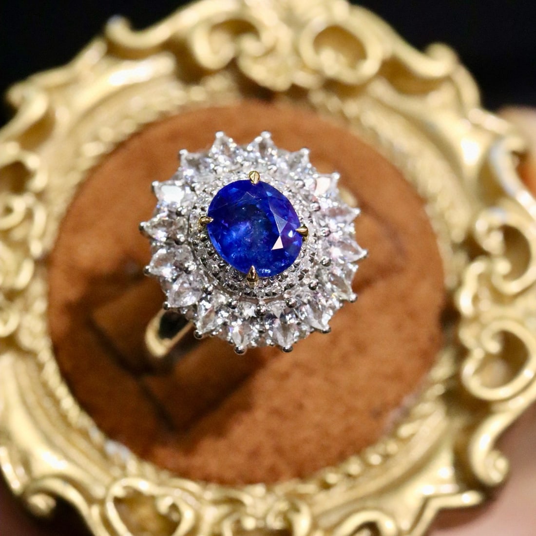 14k Gold 1.40 Ctw Natural Sapphire & Diamond Ring: Ref:231062297 // gold content:14k gold // ring size:7. 25us // // main gemstone:sapphire // shape:oval // carat weight:1. 32ct // color:blue // treatment:natural // // adjacent gemstone 2 :