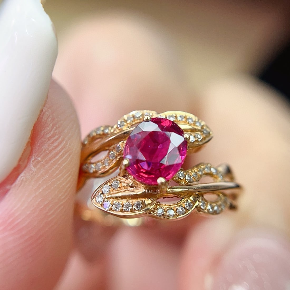14k Gold 1.03 Ct Natural Ruby & Diamond Ring - 4