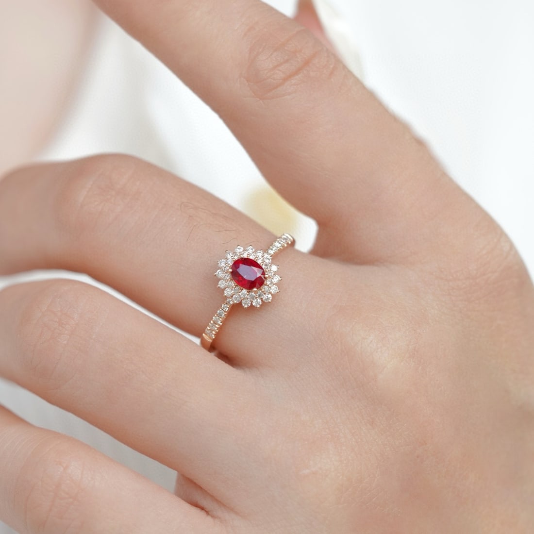 14k Gold 0.8 Ctw Natural Ruby & Diamond Ring - 5