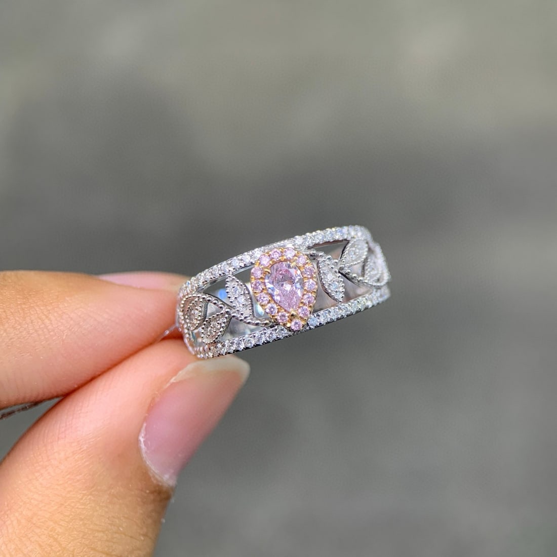 14k Gold 0.55 Ctw Natural Pink Diamond & Diamond Ring - 2