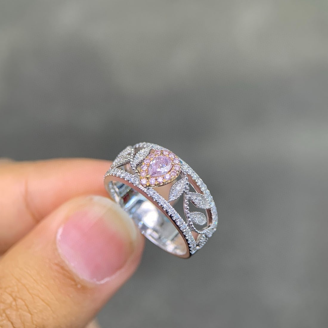 14k Gold 0.55 Ctw Natural Pink Diamond & Diamond Ring - 3