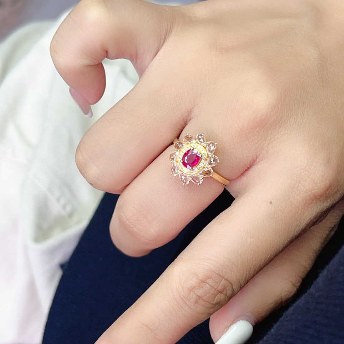 14k Gold 0.82 Ct Natural Ruby & Diamond & Sapphire Ring - 6