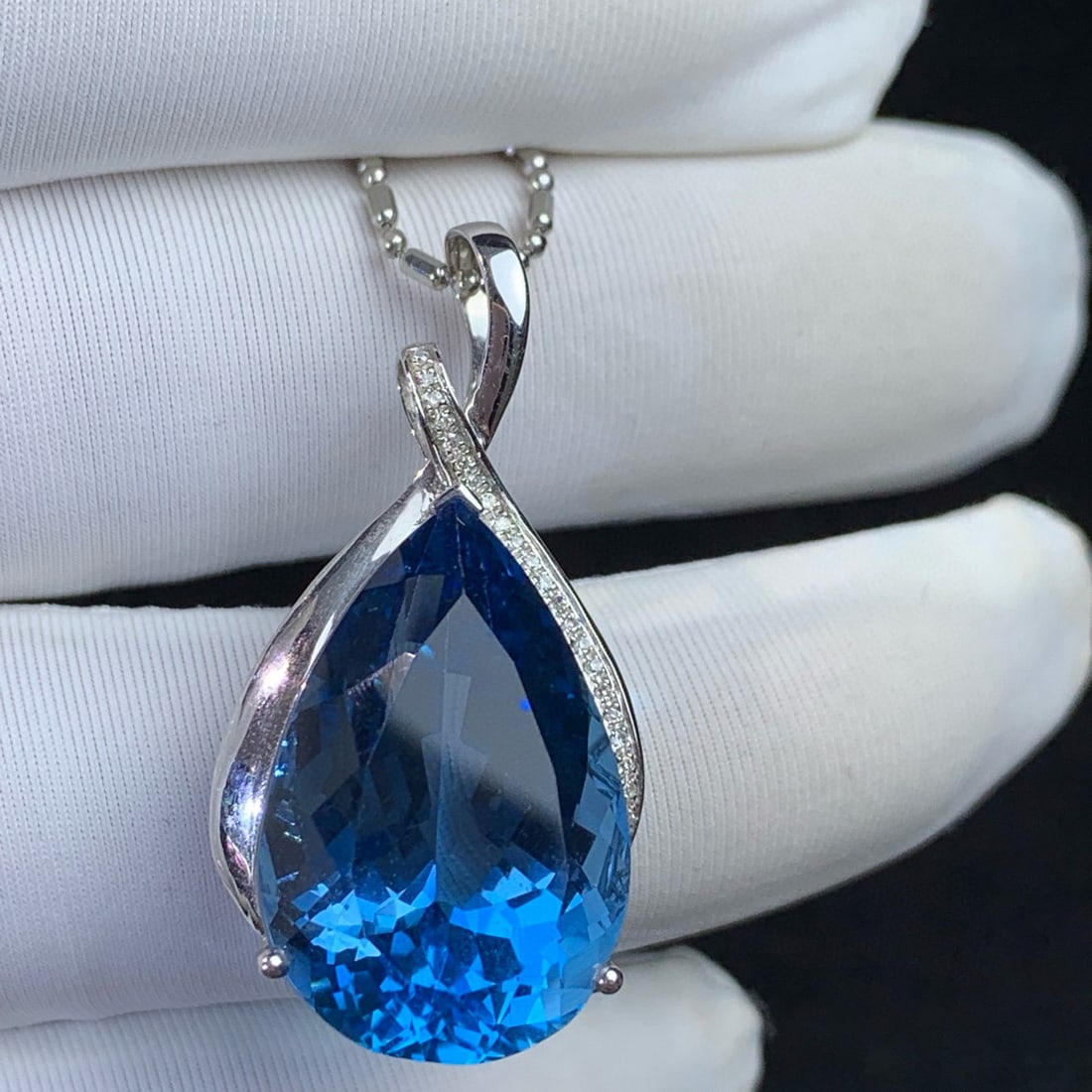 14k Gold 24 Ct Natural Topaz & Diamond Pendant( Without Chain ) - 3