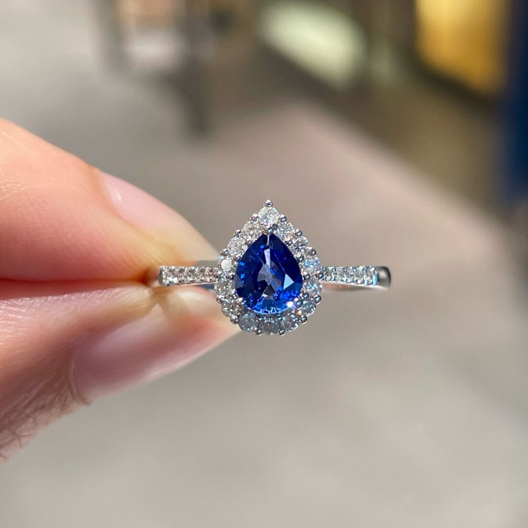 14k Gold 0.50 Ct Natural Sapphire & Diamond Ring - 6