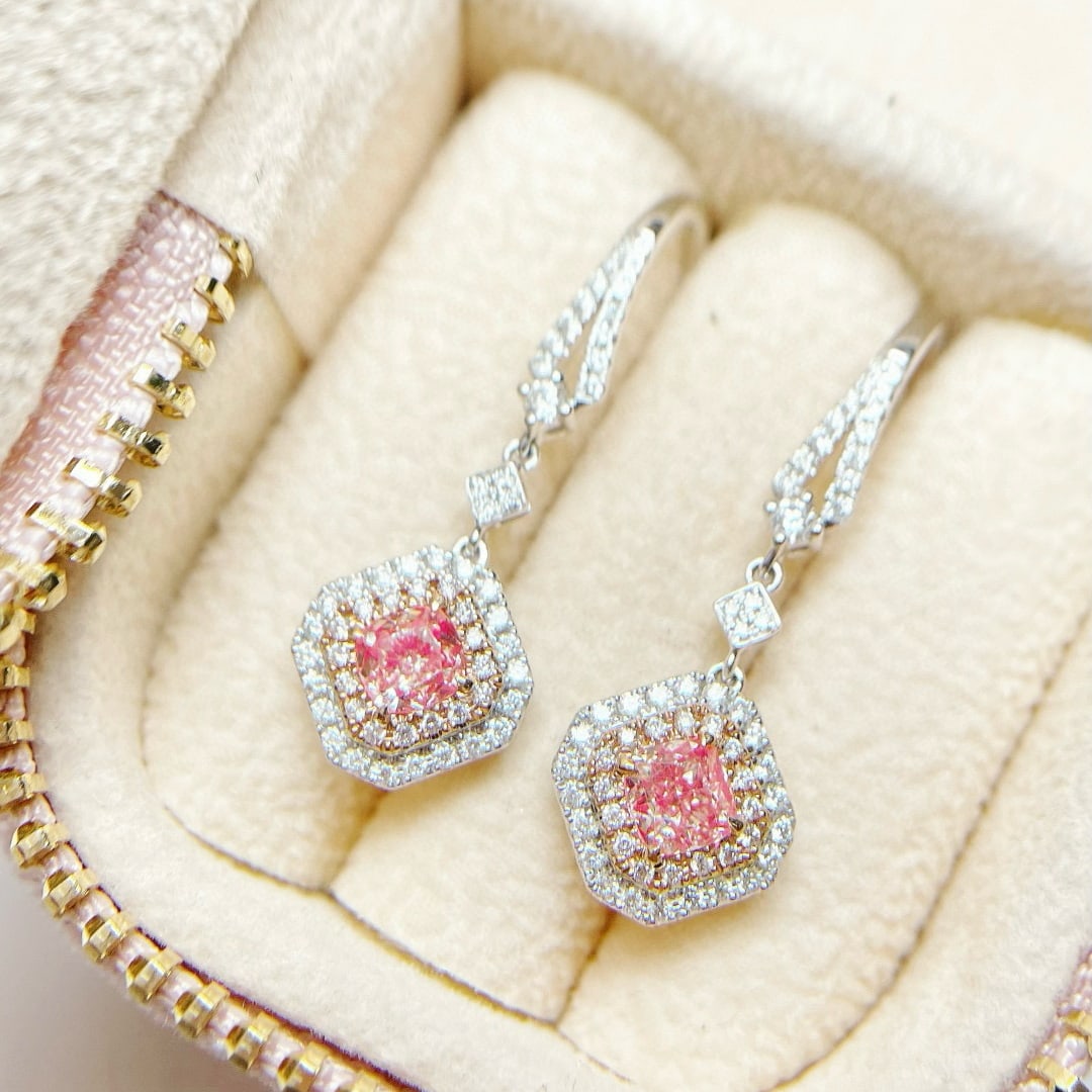 14k Gold 1.56 Ctw Natural Pink Diamond & Diamond Earrings: Ref:231062399 // gold content:14k gold // main gemstone:pink diamond // shape:cushion // carat weight:1. 03ct // color:pink // treatment:natural // // adjacent gemstone 2 : diamond // shape:round