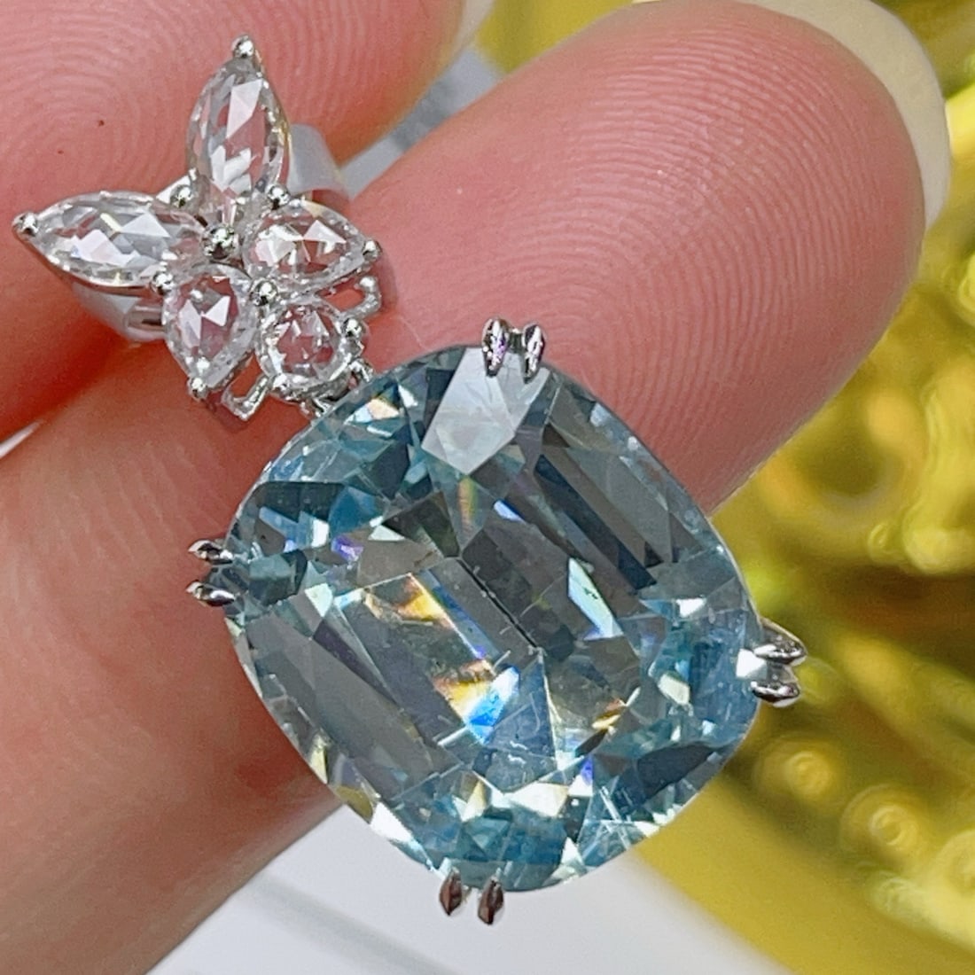 14k Gold 7.9 Ct Natural Aquamarine & Sapphire Pendant( Without Chain ) - 4
