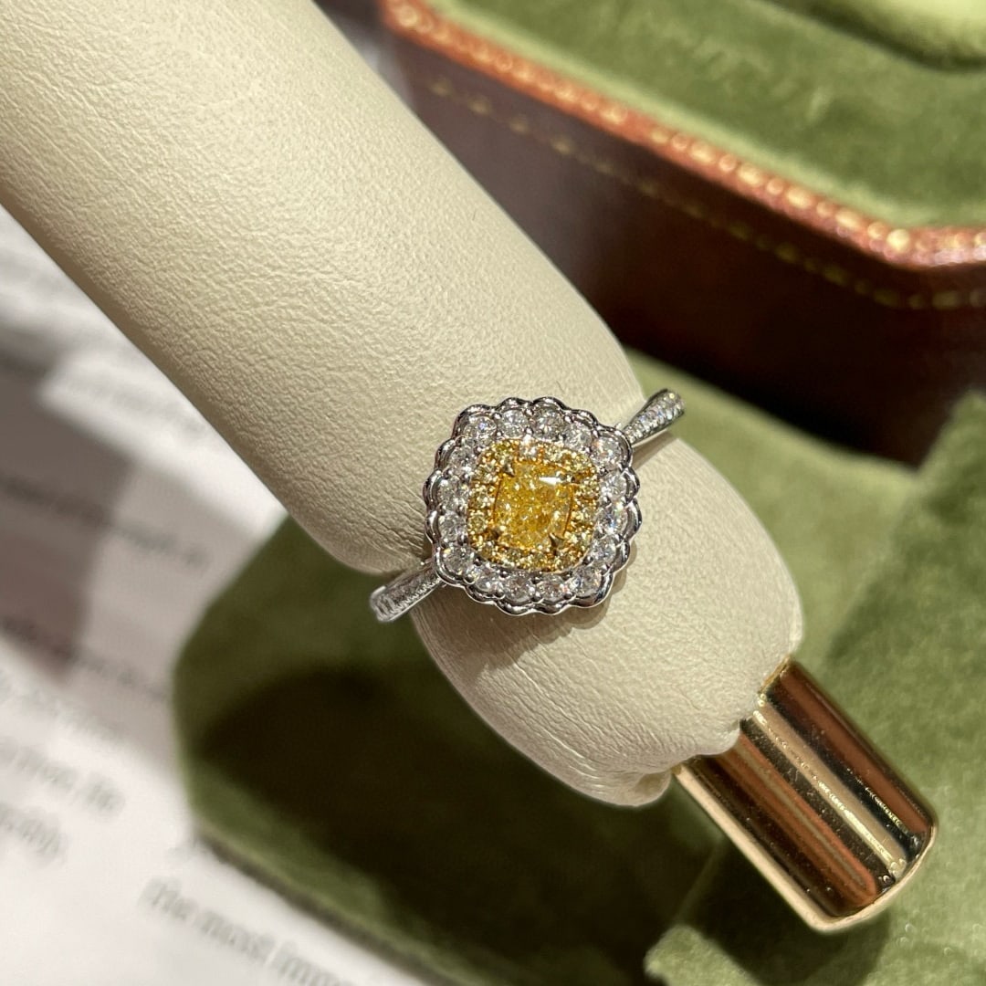 14k Gold 0.68 Ctw Natural Yellow Diamond & Diamond Ring: Ref:231062417 // gold content:14k gold // ring size:7. 25us // // main gemstone:yellow diamond // shape:cushion // carat weight:0. 3ct // color:yellow // treatment:natural // // adjacent gemstone 2 :
