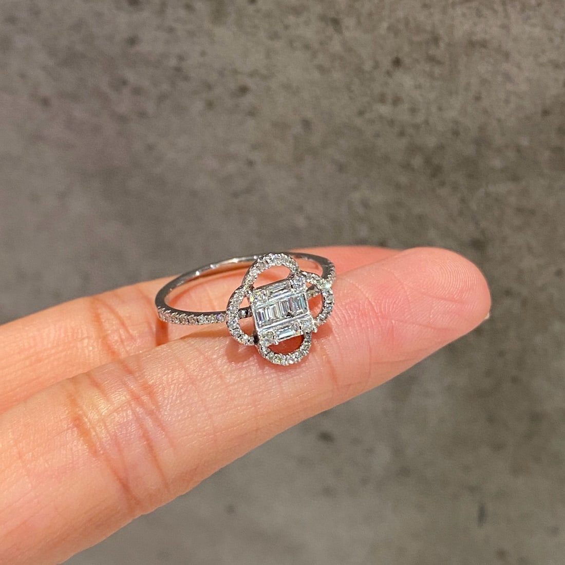 14k Gold 0.25 Ct Natural H Diamond Ring - 3