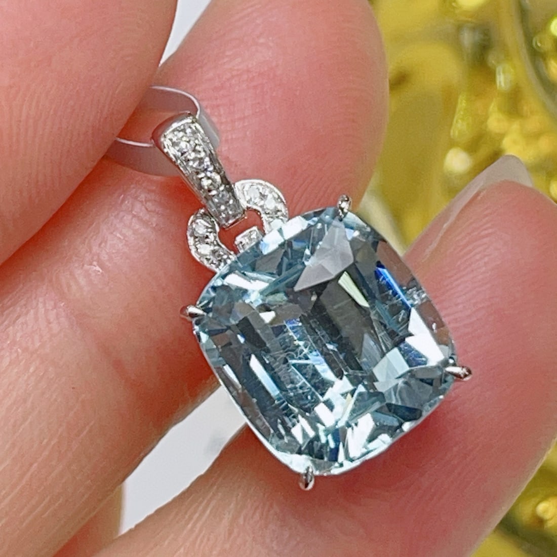 14k Gold 4.84 Ctw Natural Aquamarine & Diamond Pendant( Without Chain ) - 2