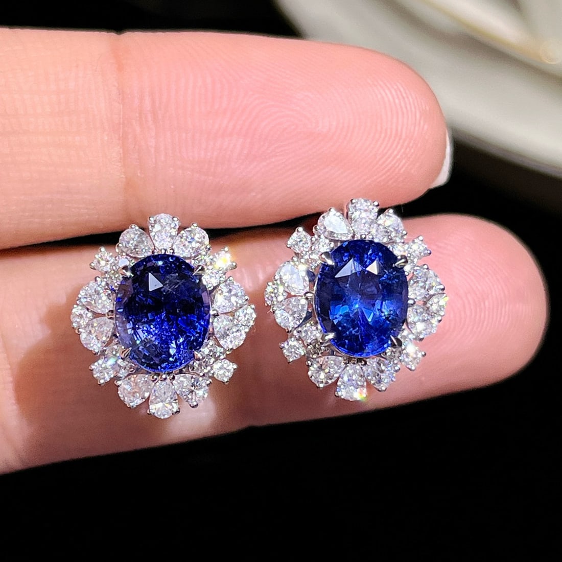 14k Gold 5.33 Ctw Natural Sapphire & Diamond Earrings - 3