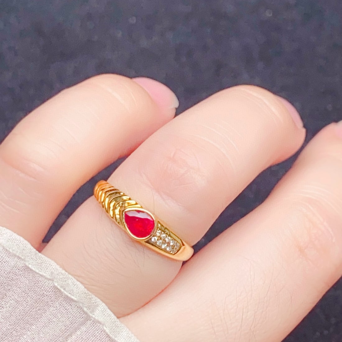 14k Gold 0.5 Ct Natural Ruby & Diamond Ring - 4