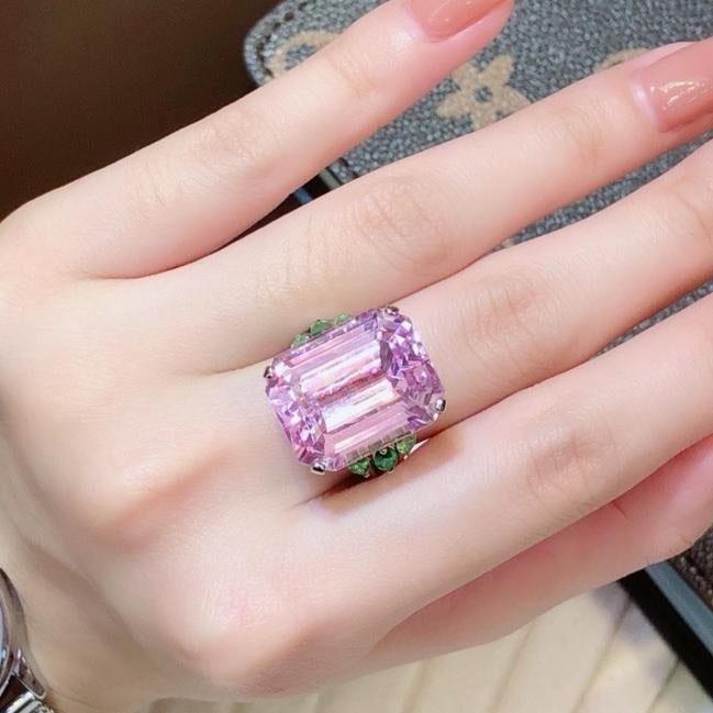 14k Gold 28.33 Ctw Natural Kunzite & Tsavorite Ring - 6