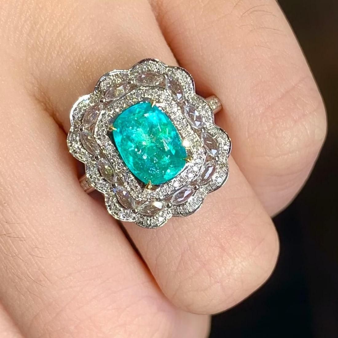 14k Gold 1.5 Ct Natural Paraiba Tourmaline & Diamond & Sapphire Ring - 4