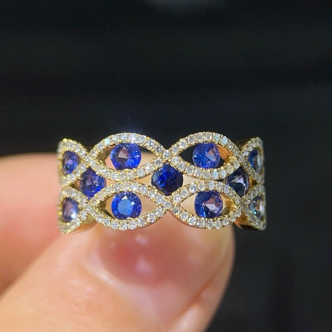 14k Gold 1.61 Ctw Natural Sapphire & Diamond Ring: Ref:231191082 // gold content:14k gold // ring size:7. 25us // // main gemstone:sapphire // shape:round // carat weight:1. 30ct // color:blue // treatment:natural // cut grade:g // // adjacent