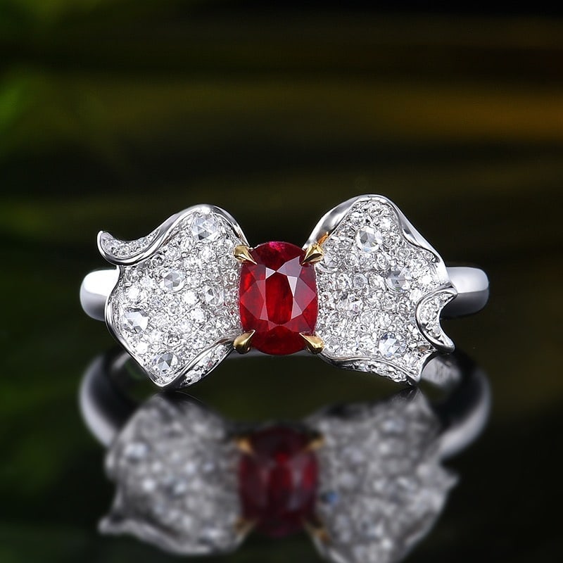 14k Gold 1.02 Ctw Natural Ruby & Diamond Ring: Ref:231191085 // gold content:14k gold // ring size:7. 25us // // main gemstone:ruby // shape:cushion // carat weight:0. 73ct // color:pigeonblood red // treatment:natural // // adjacent gemstone 2 : 