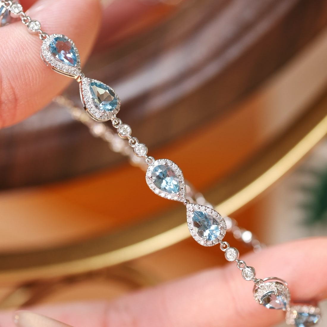 14k Gold 4.08 Ctw Natural Aquamarine & Diamond Bracelet - 4