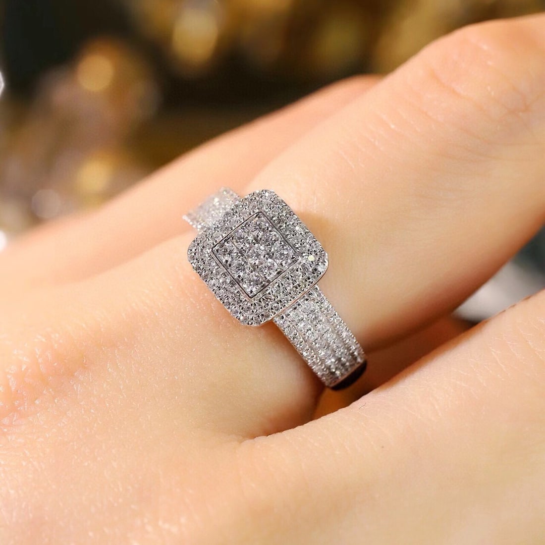 14k Gold 0.6 Ct Natural H Diamond Ring - 8