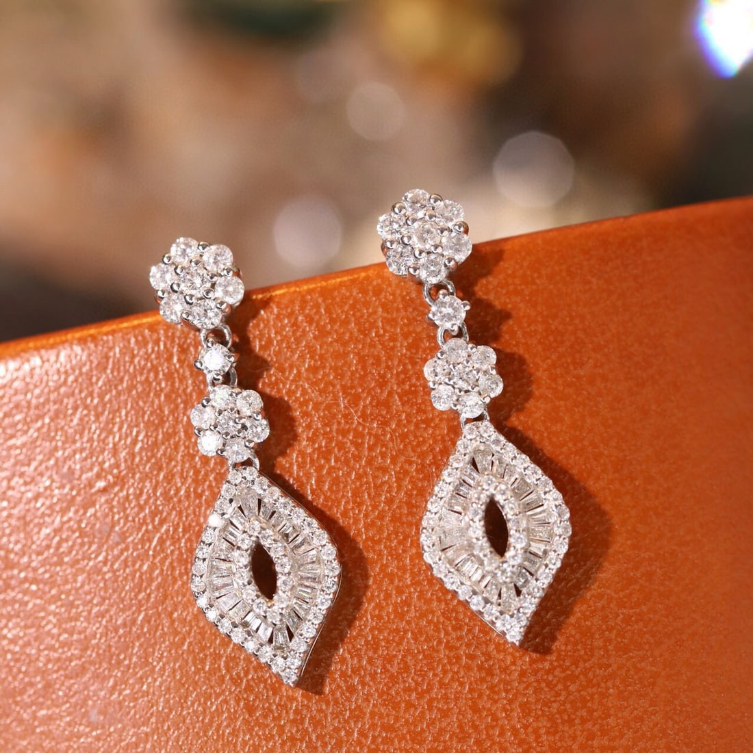 14k Gold 0.76 Ct Natural H Diamond Earrings - 2