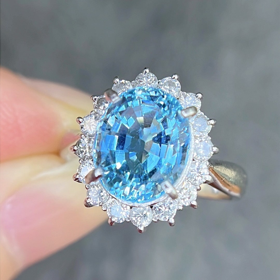 14k Gold 4.36 Ctw Natural Aquamarine & Diamond Ring - 5