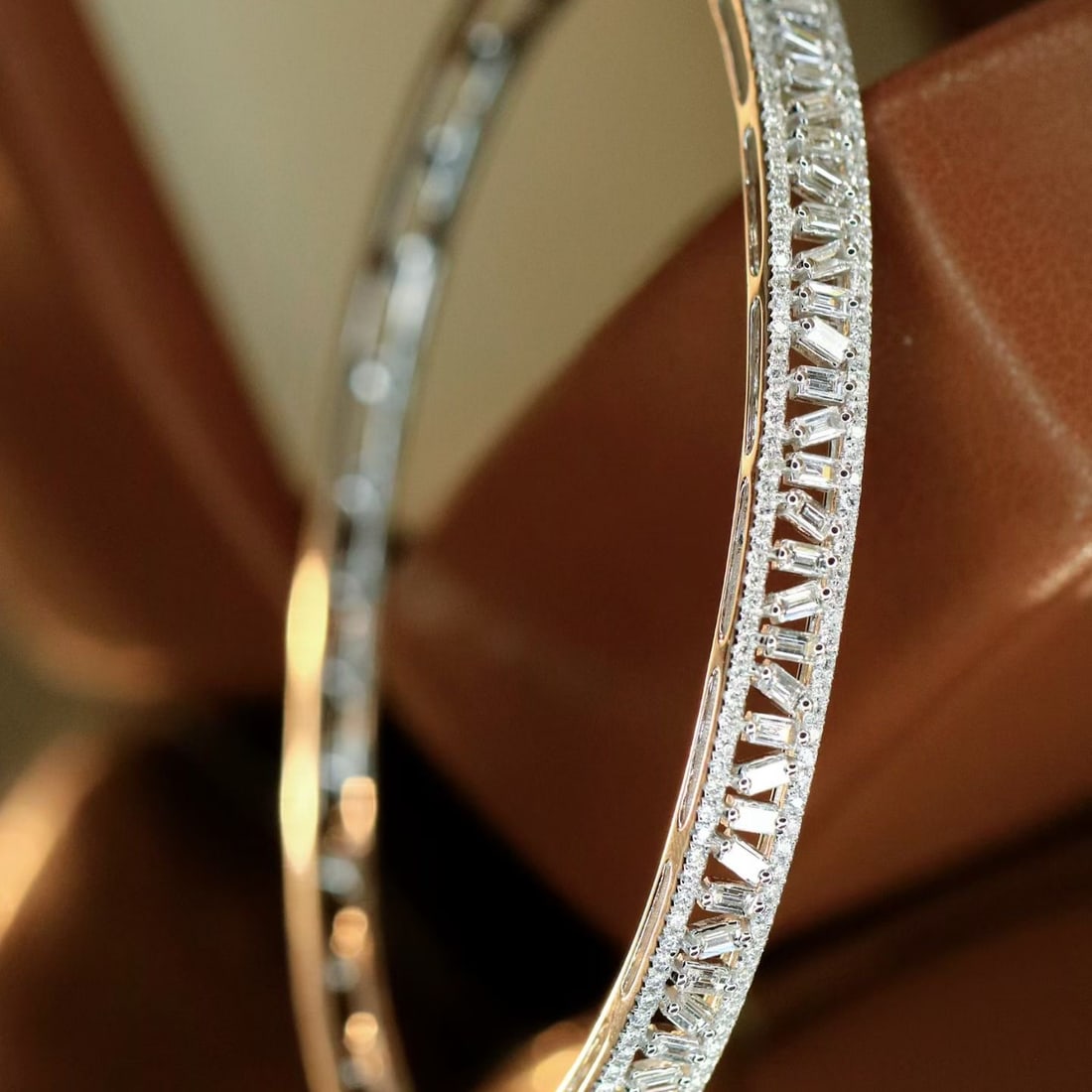 14k Gold 1.15 Ct Natural H Diamond Bangle - 3