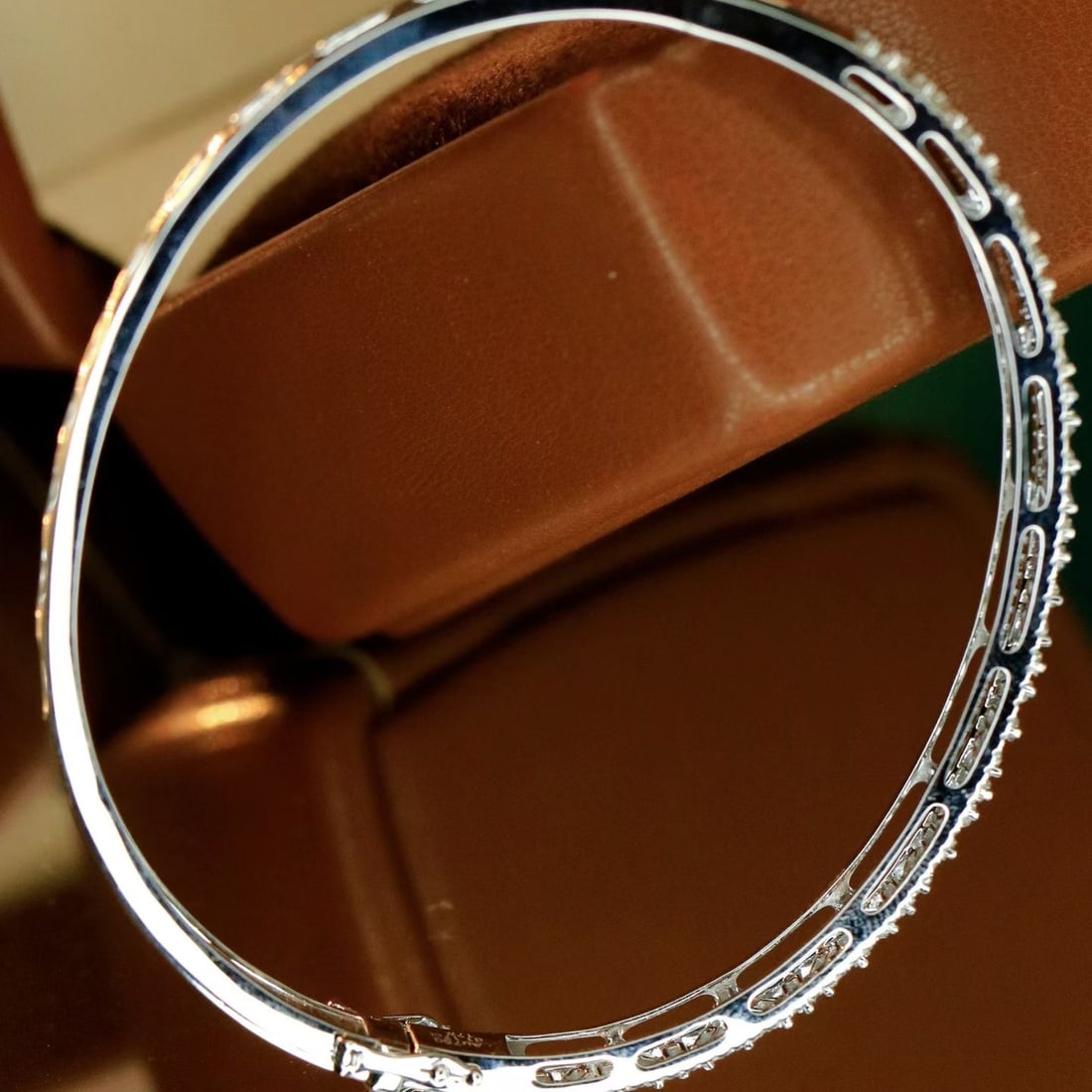 14k Gold 1.15 Ct Natural H Diamond Bangle - 7